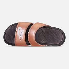 Top View Of Women S Nike Benassi Duo Ultra Slide Sandals In Metallic Red Bronze Pure Platinum Nike Benassi Duo Nike Benassi Nike Women