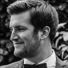 Alexander Esch's Instagram, Twitter & Facebook