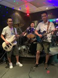 Go Deeper (@DeeperGo3)