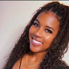 Maxine McCann (@maximccan)