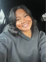 Lease for sale! Will cover application fee! $720 a month plus $85 if you  would like to keep the underground parking spot. Looking to offload my  lease the first week of January,