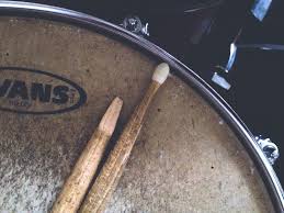 10 contoh alat musik petik. Klasifikasi Instrumen Musik Perkusi Beserta Contohnya