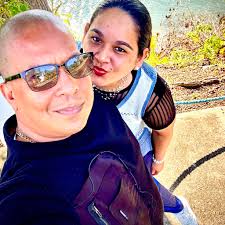 Por un Panamá de prosperidad, en donde nuestra gente tenga la oportunidad  de echar hacia adelante y de lograr la vida que merecen, hoy hago público  mi apoyo al Dr. Ernesto Pérez