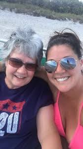 Karen Mardis's Instagram, Twitter & Facebook