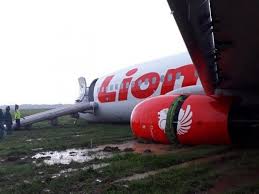 La bord se aflau 189 de pasageri și 5 membri ai echipajului. Lion Air Pesawat Jt 714 Yang Tergelincir Di Pontianak Laik Terbang