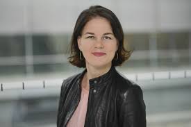 Annalena baerbock zur bekämpfung sexualisierte gewalt gegen kinder. Green Congress Delegates Push For More Radical Manifesto As Party Drops In Polls Clean Energy Wire
