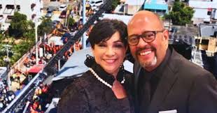 noticias037 | Hermana de Antonio Espaillat y su esposo en estado crítico  tras colapso en la discoteca Jet Set Santo Domingo.– Maribel Espaillat,  gerente de la discoteca Jet Set y hermana del
