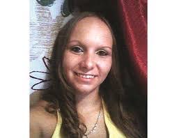 Amanda Nettles's Instagram, Twitter & Facebook