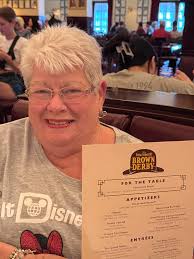 I am curious about the food posts. I see a lot of sit down places will tell  you what is in a dish and or will say let someone know of any