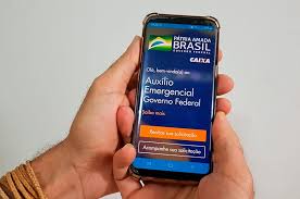 O auxílio emergencial (também caixa auxílio emergencial ou coronavoucher) foi um benefício instituído no brasil pela lei de nº 13.982/2020, que previu o repasse de 600 reais mensais (inicialmente por três meses) a trabalhadores informais e de baixa renda. Auxilio Emergencial Sera Pago Ate 27 De Janeiro De 2021 Veja O Calendario