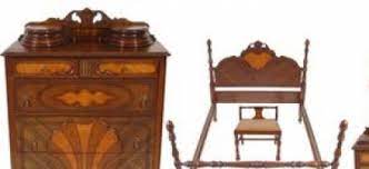 Browse our wonderful selection of antique beds available now, antique beds ranging from £125 to £17450 from british dealers listed on the uk's best antiques directory site. Antique Walnut Bedroom Set Circa Early 1900 S Full Size 4 Poster Bed With Acorn Tops Headboard And Footboard Have A Clam 953308