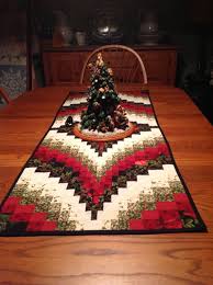 Christmas Bargello Table Runner By Krasoskiskrafts On Etsy Quilted Table Runners Christmas Quilted Table Runners Patterns Christmas Table Runner Pattern