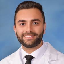 Sam Younes's Instagram, Twitter & Facebook