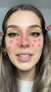 just try😁#liner #love #tikto #aankhe #terenainokamainlinersoniye