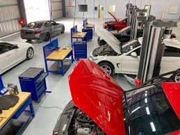 Aku tetap meneruskan jilatan dan hisapan padakemaluannya. Munich Precision Pusat Servis Kenderaan Continental Baharu Dibuka Di Petaling Jaya Careta