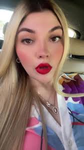 Aqui amamos labial rojo 😘❤️