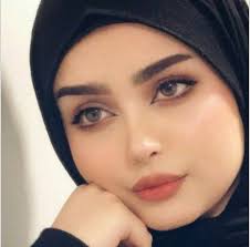 Pin By A I Alqallaf On ذوقي Beautiful Arab Women Hijab Makeup Beautiful Muslim Women