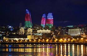 Aserbaidschan, ein islamischer staat der ehemaligen sowjetunion, der am kaspischen meer liegt, ist reich an ölvorkommen und damit eine über die jahrhunderte war aserbaidschan teil aller bedeutenden regionalen mächte, einschließlich des russischen, türkischen und persischen imperiums. Reiseinformationen Und Sehenswurdigkeiten Aserbaidschan
