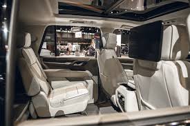 2021 Gmc Yukon Xl Suv Interior Review Seating Infotainment Dashboard And Features Carindigo Com