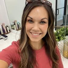 Ann Teel's Instagram, Twitter & Facebook