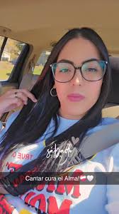 Cantar para alegrar mi Sábado!!!🤍❤️‍🩹
