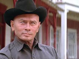 Dylan mcdermott, ernie hudson, kiefer sutherland, marg. Yul Brynner Played A Great Robot Cowboy That Went Out Of Control In The 1973 Film Westworld Best Sci Fi Movie Westworld Movie Westworld