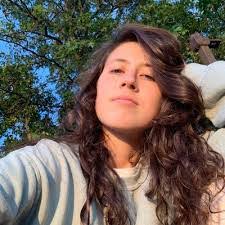 Earlene Hardy's Instagram, Twitter & Facebook