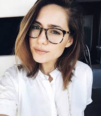 S I M P L Y S L M I On Instagram Mandatory New Frames Selfie Yes That Is A Bunk Bed Behind Me Because Y Womens Hairstyles Hair Styles Womens Glasses