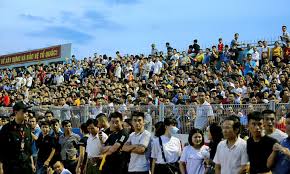 League, teams and player statistics. Vietnamese Supporters Break Attendance Records Foottheball