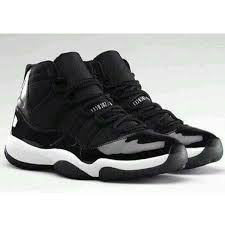 Black And White 11s Shoes Black And White Black White Kicks Hella Jordan S Jordans Blacks Black Bred 11s Nike Sneakers Found On Poly Air Jordans Spring Sneakers Nike Shoes Outlet