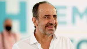 In 2018, kalil was featured in the sports illustrated swimsuit issue as a contestant in the first ever sports illustrated swim search. Kalil O Ciro Gomes De Bh Ficou Com Inveja Da Estupidez De Bolsonaro Istoe Independente