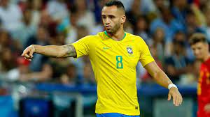 Iniciando a temporada 2017 em altíssimo nível na china, renato augusto foi o responsável por um grande lance que terminou no travessão adversário e sofreu o pênalti do gol do beijing guoan na partida desse domingo (5). Beijing Guoan S Renato Augusto To Replace Coutinho For Uruguay Clash Cgtn