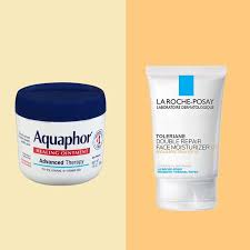 Whether you've got dry, oily, or combination skin, there's bound to be an excellent moisturizer for your face. 15 Best Moisturizers For Dry Skin 2021 The Strategist
