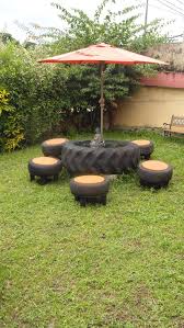 Alte autoreifen deko cgibsonlawcom hula hoop reifen dekorieren ansprechende garten ideen mit. 15 Irre Ideen Was Man Mit Alten Autoreifen Machen Kann Ich Habe Nicht Gewusst Dass Dies Moglich Ware Diy Ba Tire Garden Small Garden Design Garden Design