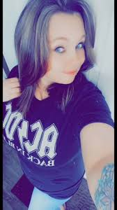 #mombody #loveyourinsecurities #beyourself #followme️