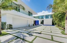Villa Vendomeluxury Home For Rent In Miami Fl Luxury Home Rentals Miami Houses Mansions For Sale Miami Beach