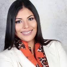 Carol Coello's Instagram, Twitter & Facebook