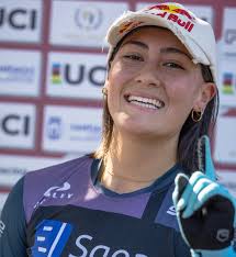 Winning in crunch time 🔥 @sayasakakibara powered to her first @ucibmxsx  World Cup win of the season in Argentina early this morning. ☝️ more round  to go tomorrow morning and a third-straight