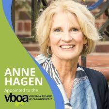 Paige Crump's Instagram, Twitter & Facebook