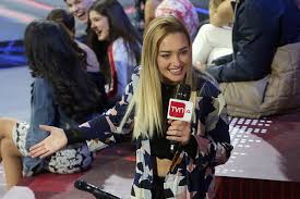 Последние твиты от daniela nicolás (@danielanicolas). Tiene Enfermedad Autoinmune Daniela Nicolas Muestra Las Manchas De Su Cuerpo Con Impactantes Fotografias Tecache Cl