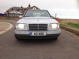 Mercedes Benz E Class W124 E200