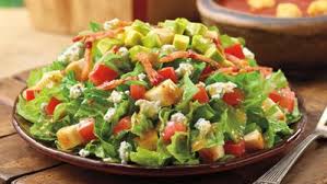Tidak hanya mengenyangkan namun menu yang satu ini juga menyehatkan. Cara Membuat Salad Sayur Sederhana Untuk Diet