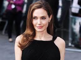 Angelina jolie started career modelling clothes in look magazine aged 18. Angelina Jolie Biography Details Like Her Affairs Struggles Heartbreaking Story