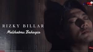 Lagu butter sendiri dimulai dari jungkook yang menyanyikan part, smooth like butter / like a criminal undercover. nah lirik ini sebenarnya mengacu pada lagu hits michael jackson berjudul smooth criminal yang dirilis pada tahun 1988 silam. Lirik Lagu Melihatmu Bahagia Rizky Billar Trending Youtube Berharap Kau Jadi Jodohku Halaman All Surya