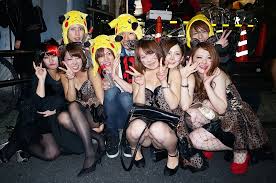 写真】狂乱を取り戻した渋谷のハロウィン セクシーな仮装ギャルで溢れる - KAI-YOU