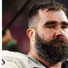 JPAFootball] Former #Eagles C Jason Kelce thinks it's basically a guarantee  that he has developed CTE during his playing career. “I can virtually  guarantee that I have CTE. All the research would