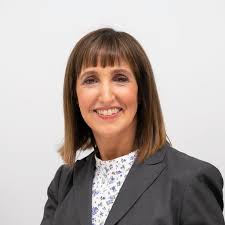 Sandra Guy's Instagram, Twitter & Facebook