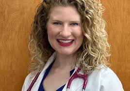 Catherine Compton's Instagram, Twitter & Facebook