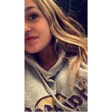 maja petersen (@DrewMaja)