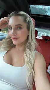 Promote with Veronica Avondale (@veronicaavondale)